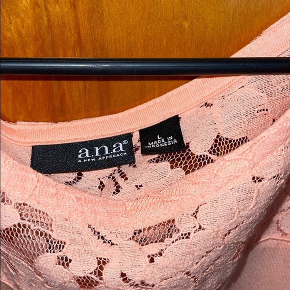Peach Lace Shirt NWT - Picture 3 of 4